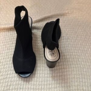 black padded 3in heels